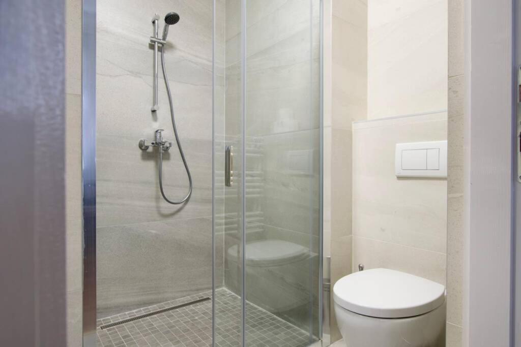 Apartmán Premium By Hi5-vaci Str. 3 Bedroom