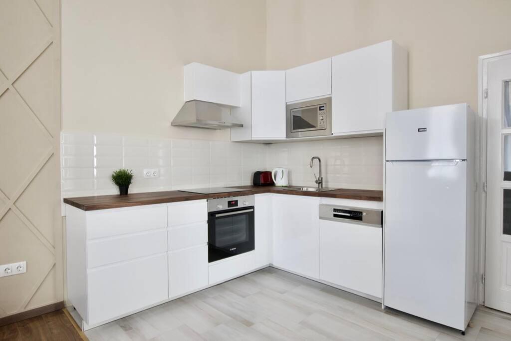 Apartmán Premium By Hi5-vaci Str. 3 Bedroom